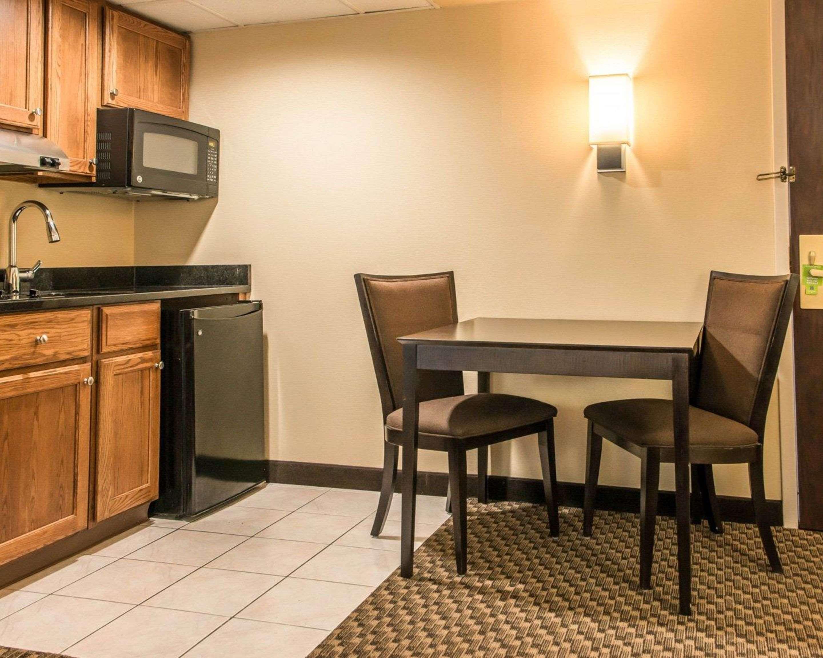 Mainstay Suites Verona Kültér fotó