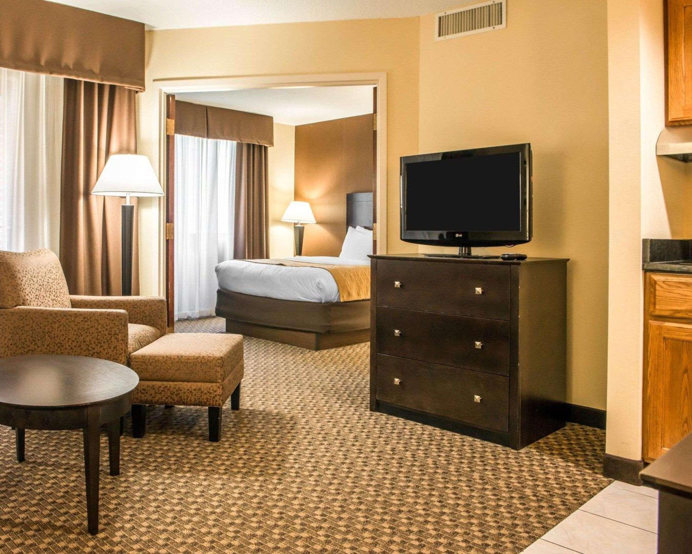 Mainstay Suites Verona Kültér fotó