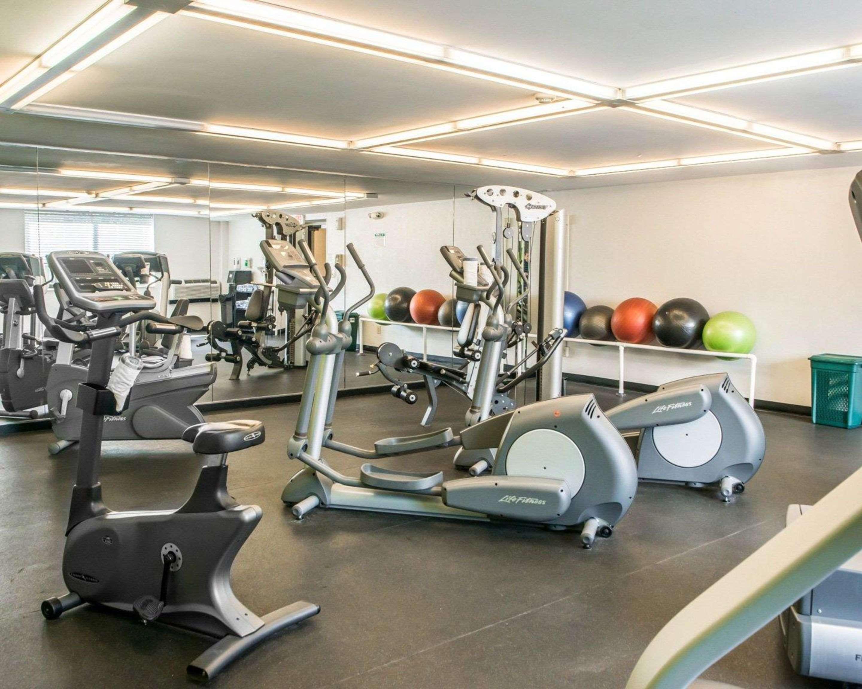 Mainstay Suites Verona Kültér fotó