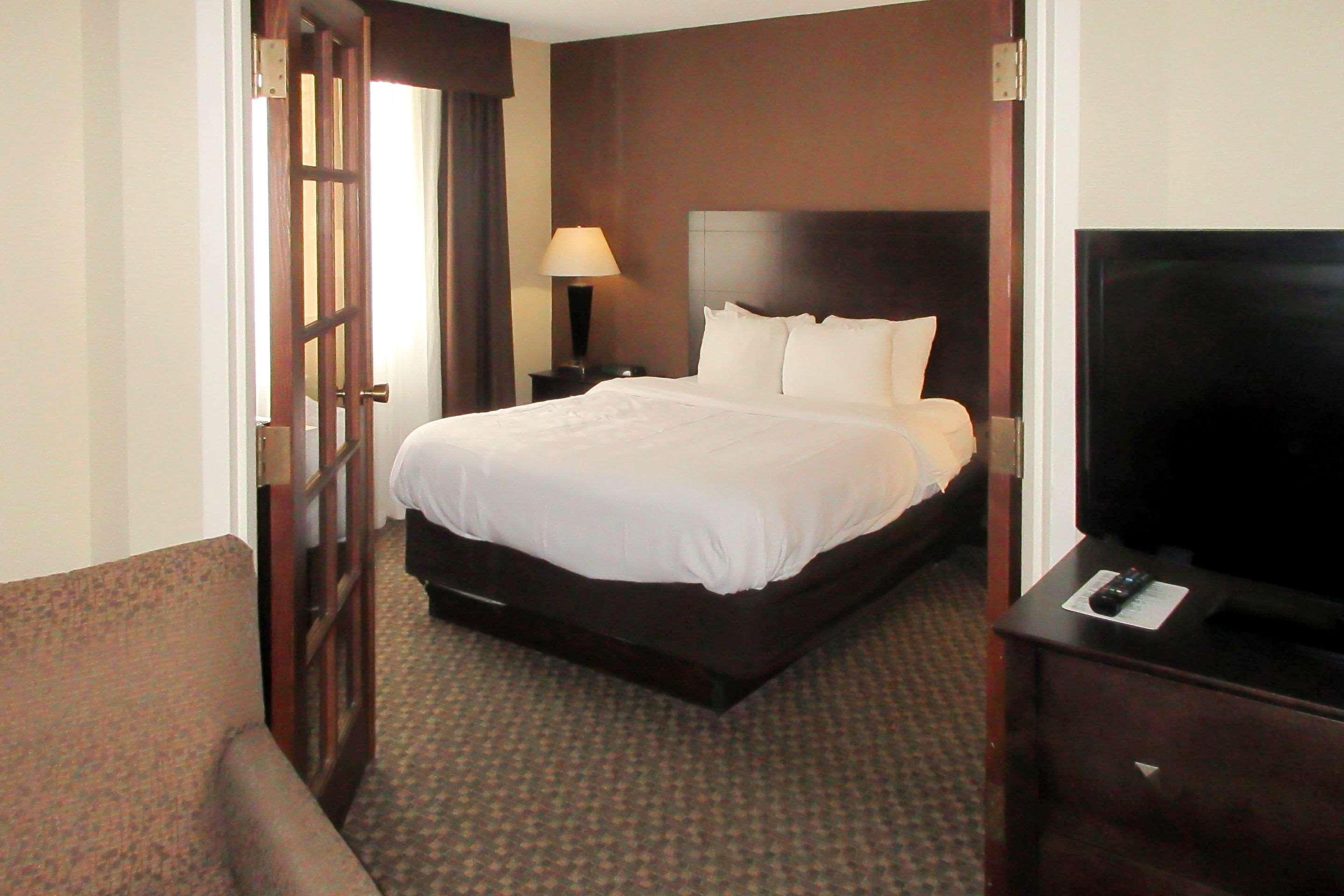 Mainstay Suites Verona Kültér fotó